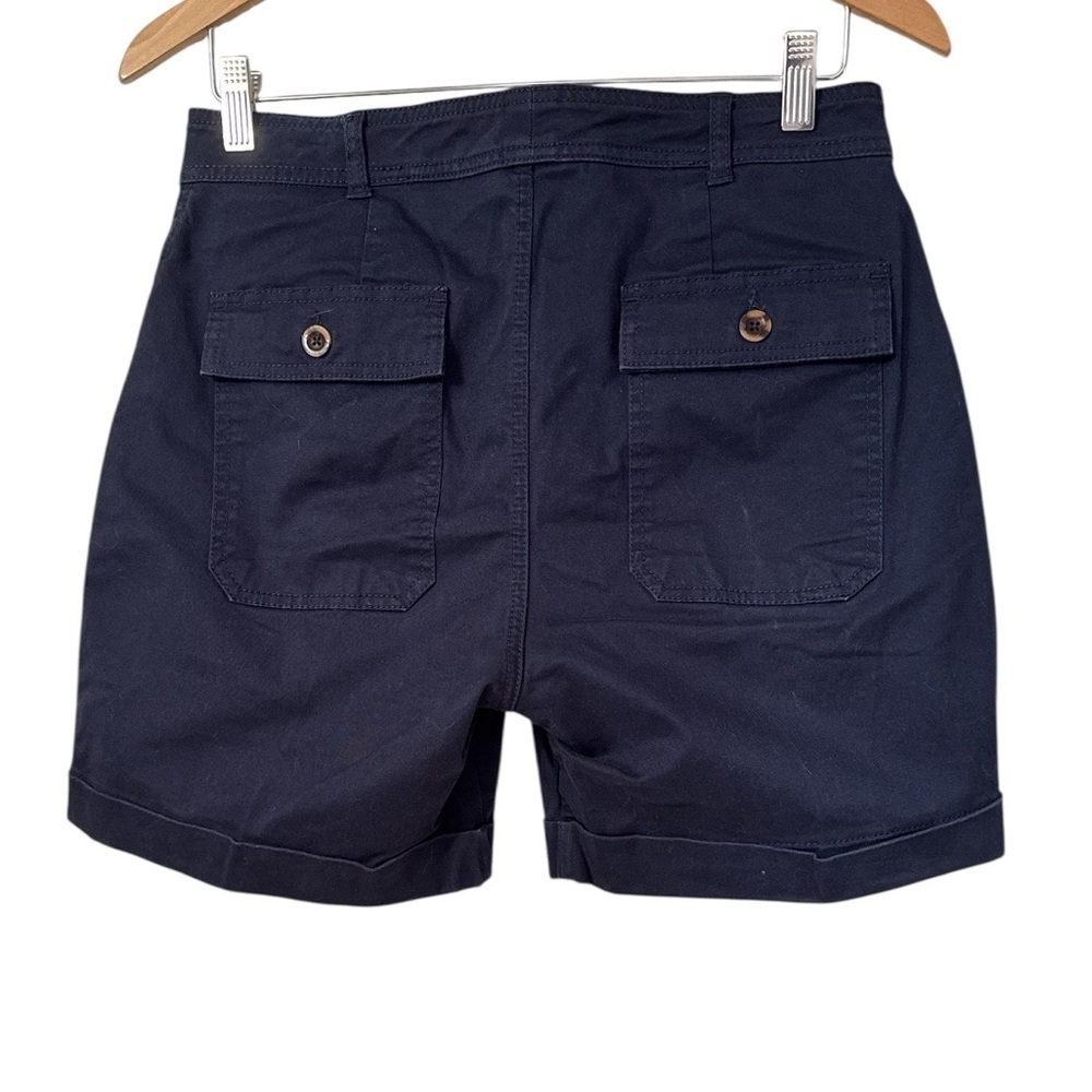 Boden Abingdon Chino Shorts - Picture 8 of 10